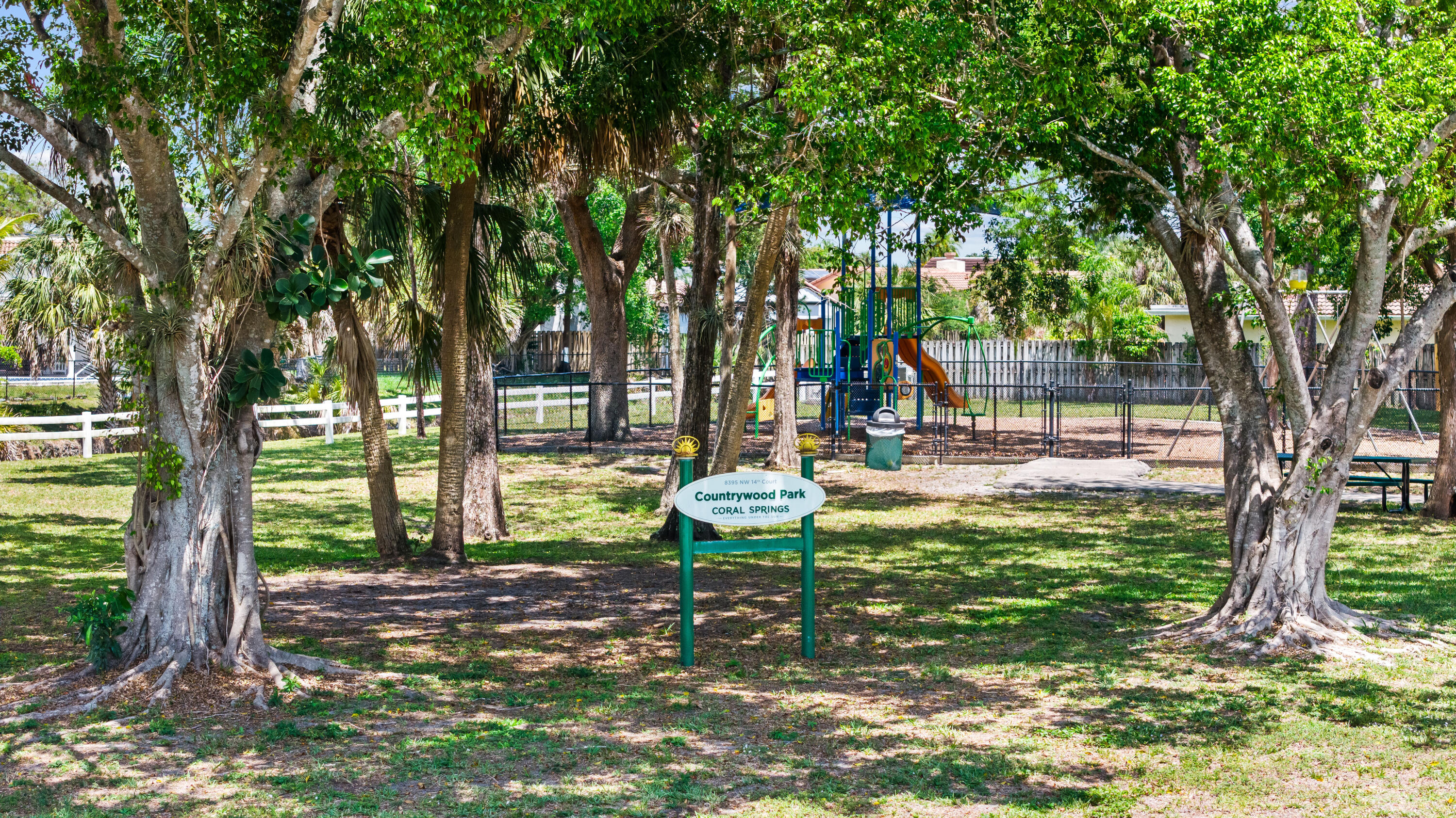 RAMBLEWOOD - Residential