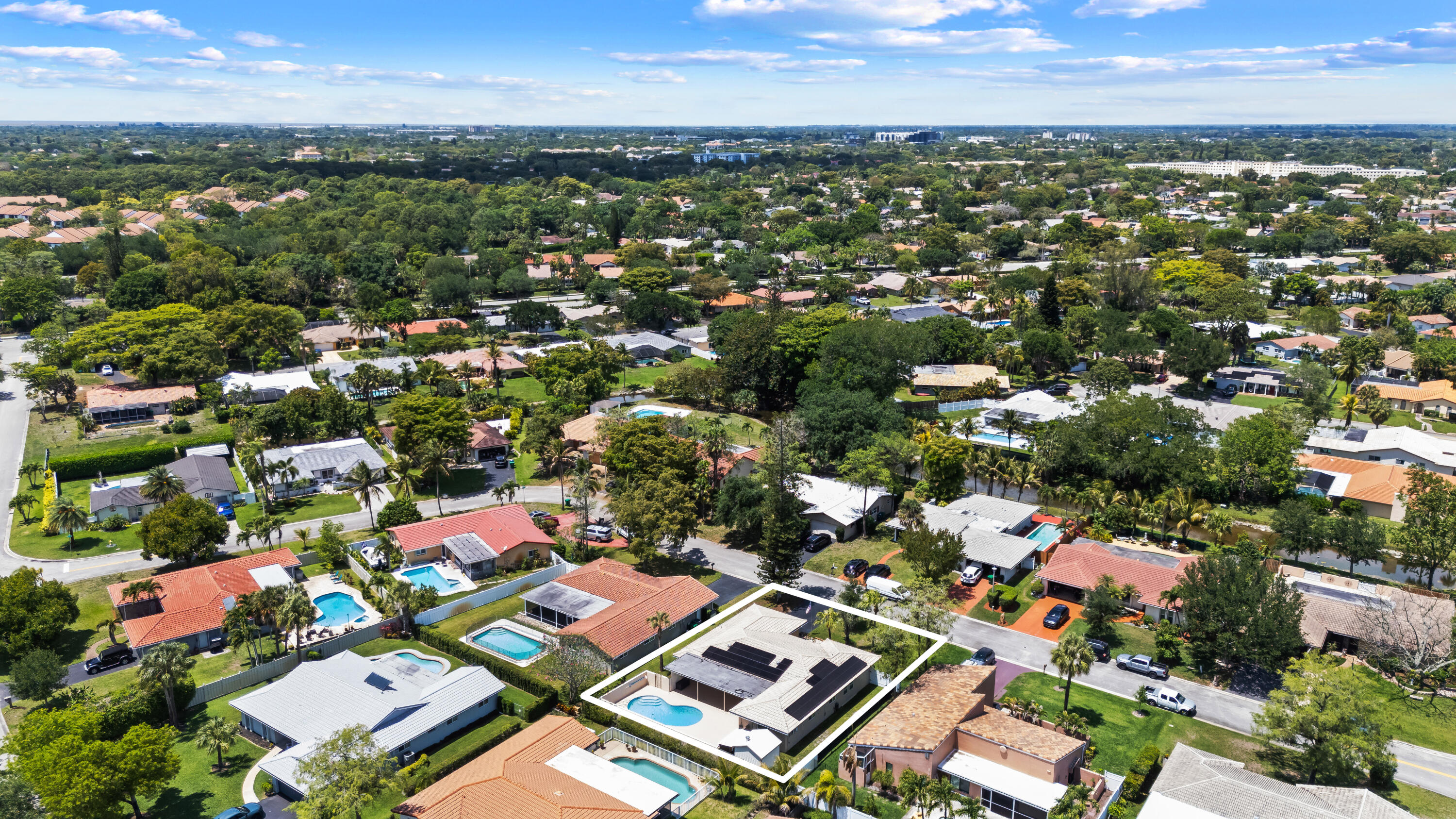 RAMBLEWOOD - Residential