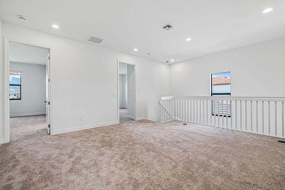 SKY COVE - Residential