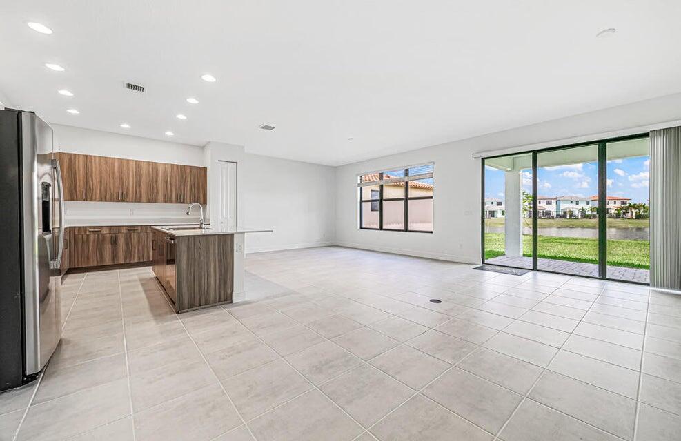 SKY COVE - Residential