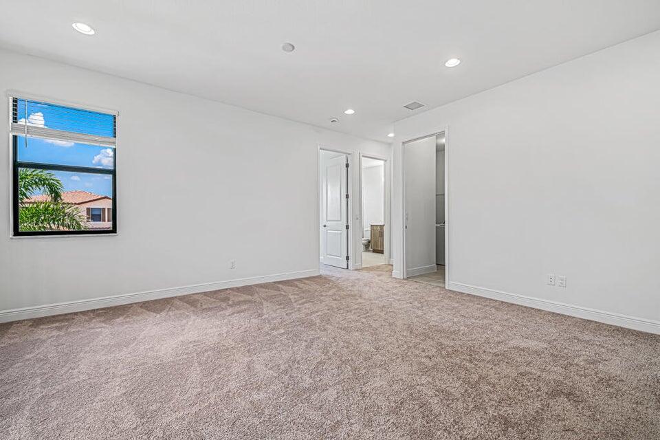 SKY COVE - Residential