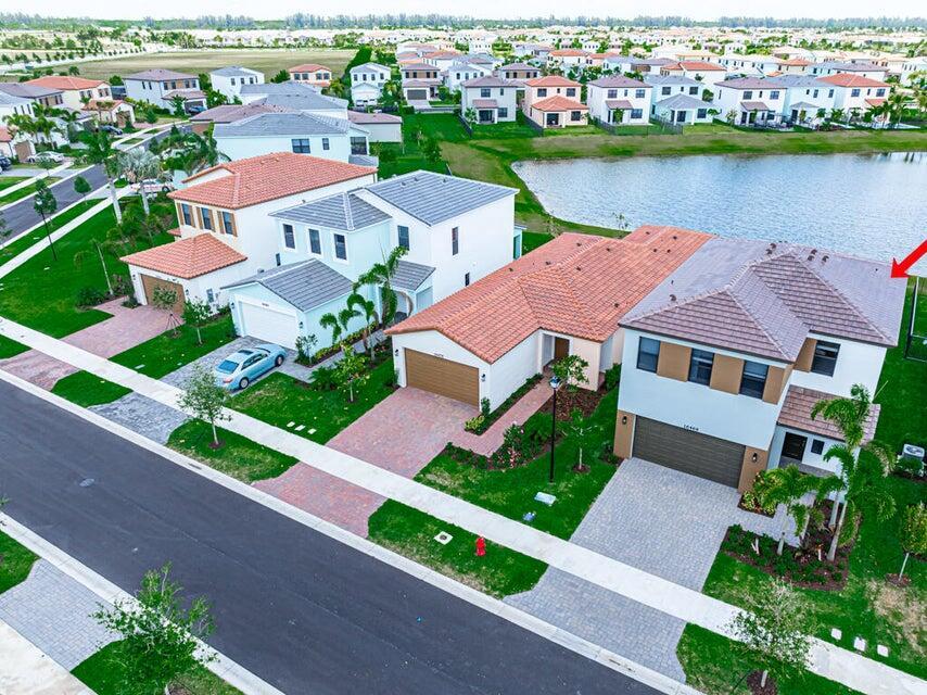 SKY COVE - Residential