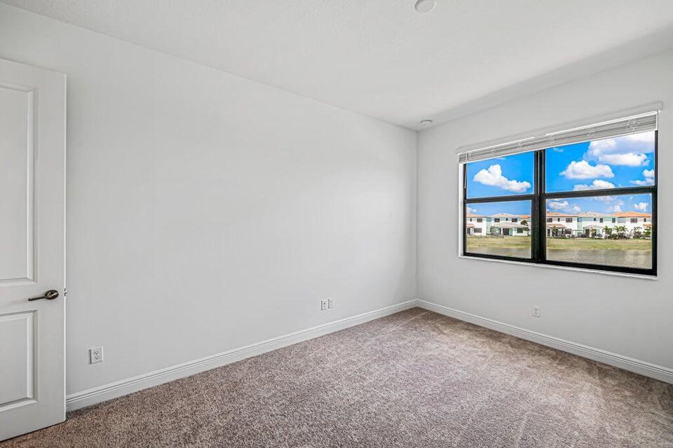 SKY COVE - Residential