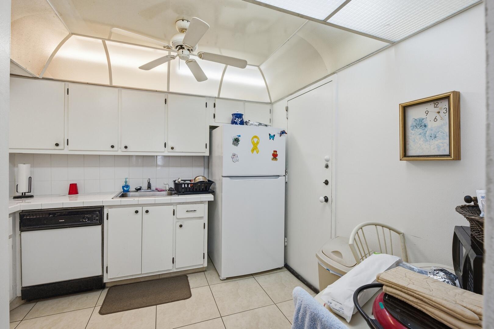 OCEAN VIEW TOWERS - Residential