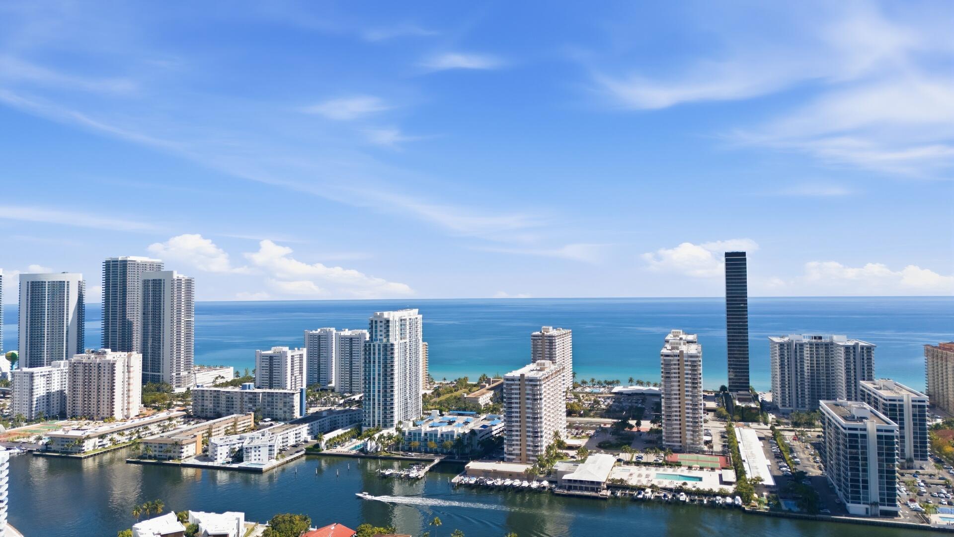 OCEAN VIEW TOWERS - Residential