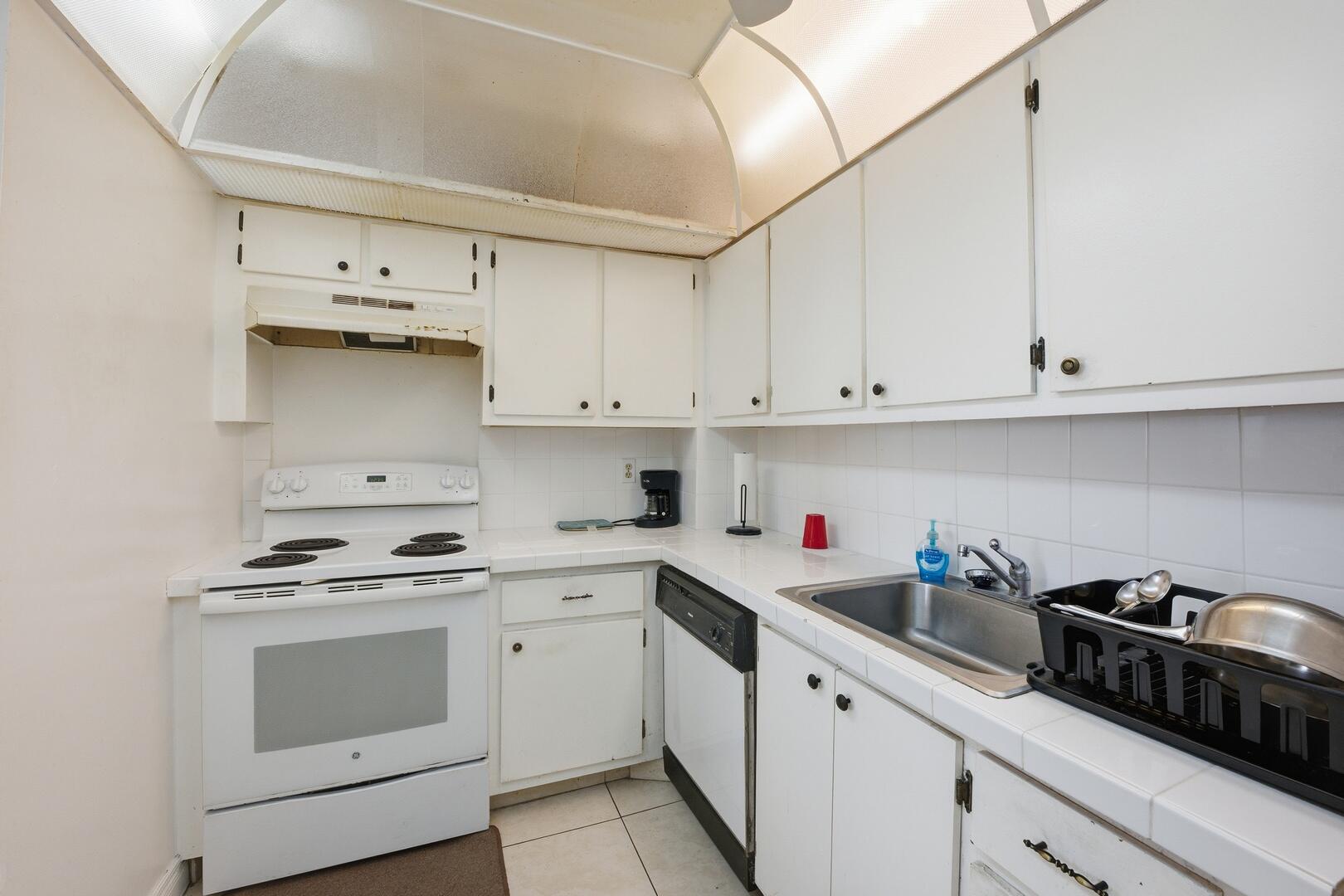 OCEAN VIEW TOWERS - Residential