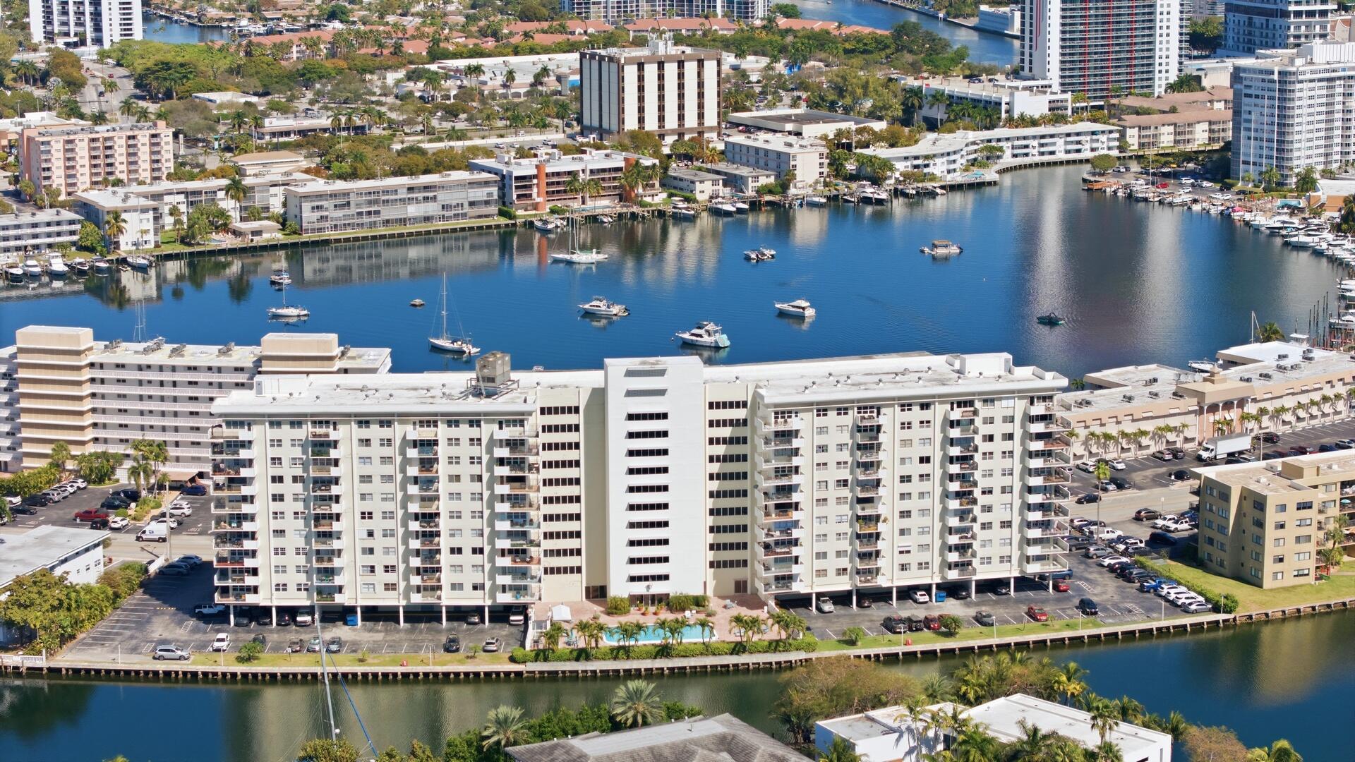 OCEAN VIEW TOWERS - Residential