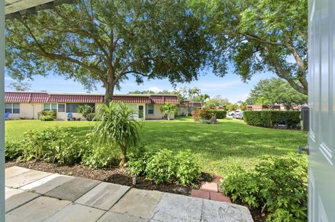 Tiny photo for 586 Laconia Circle, Lake Worth, FL 33467 (MLS # B26016109)