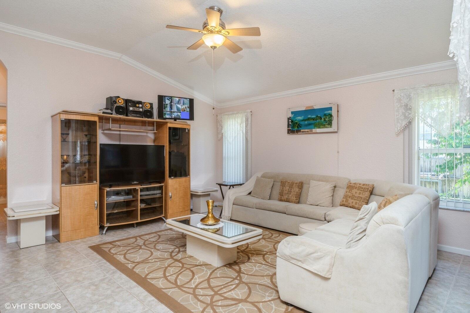 PORT ST LUCIE SECTION - Residential