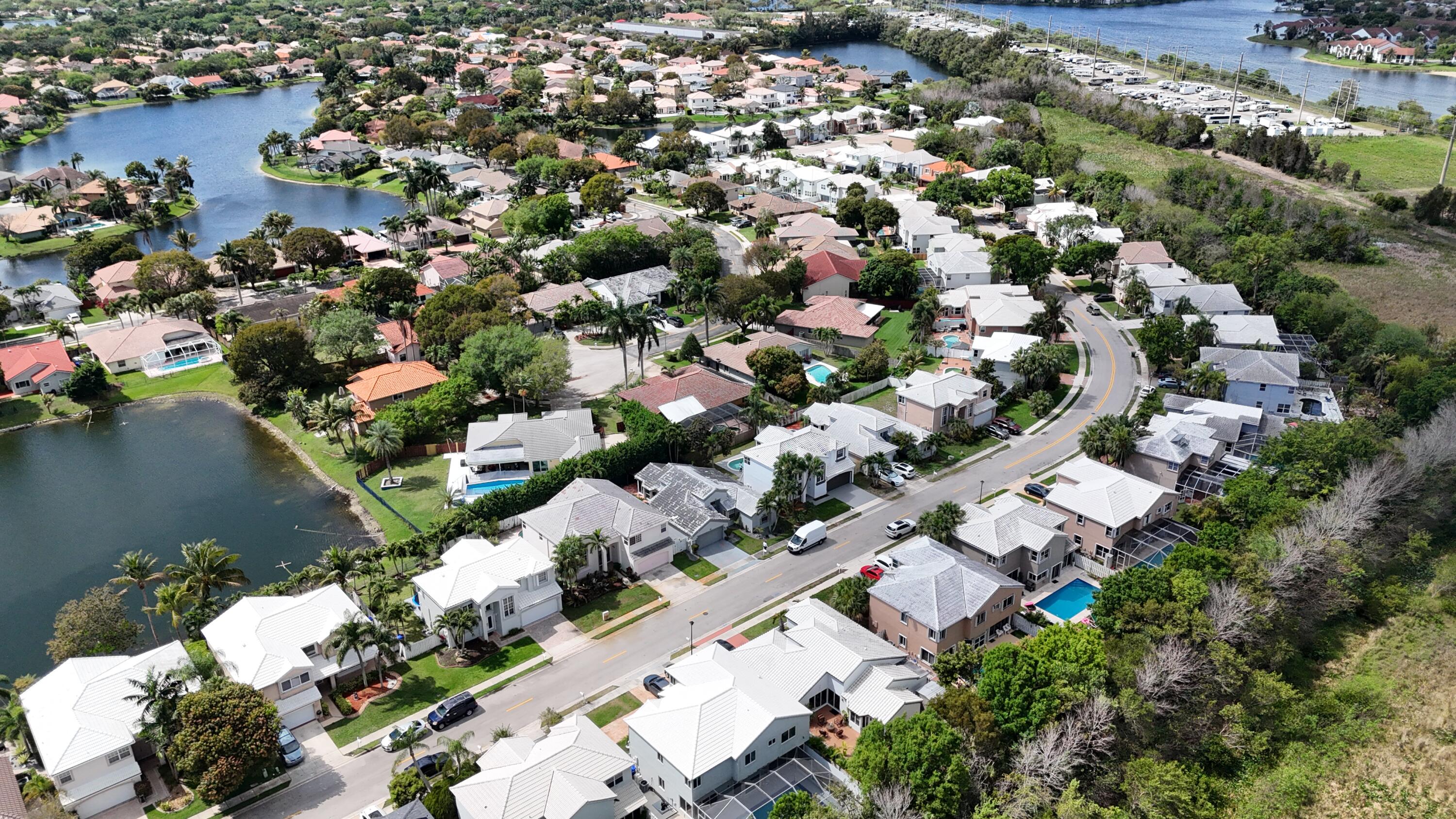 LANDINGS - Residential