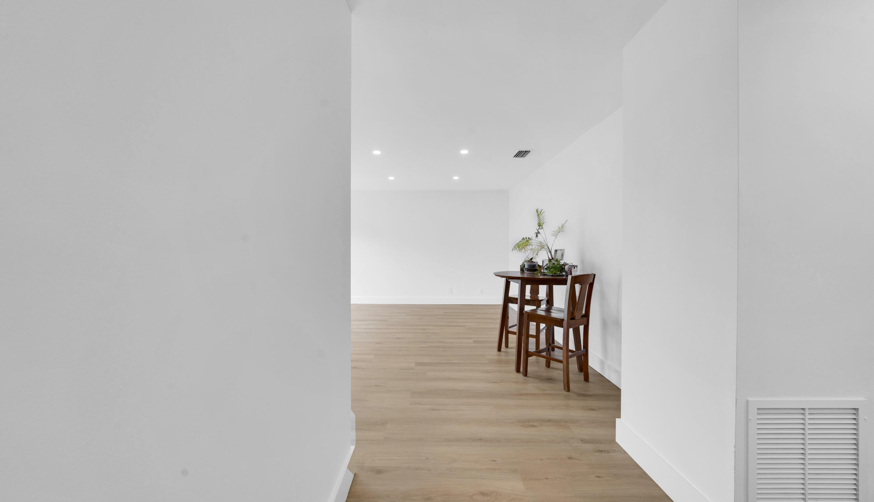 LANDINGS - Residential