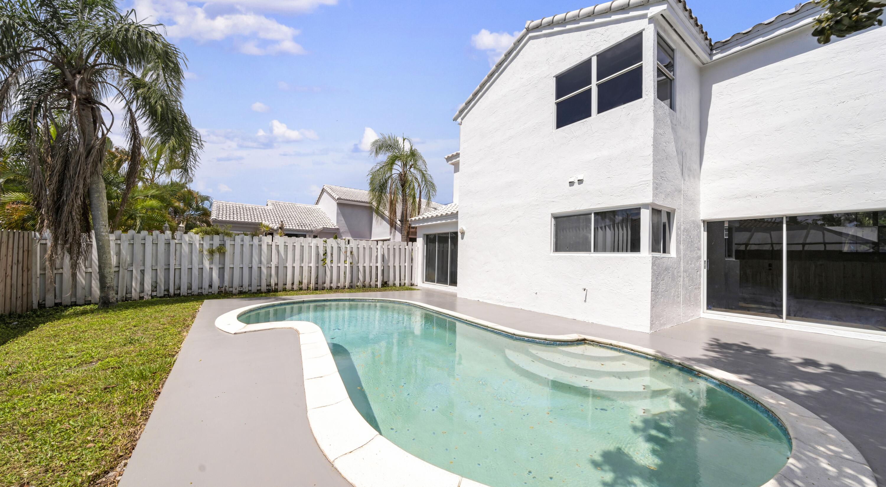 LANDINGS - Residential