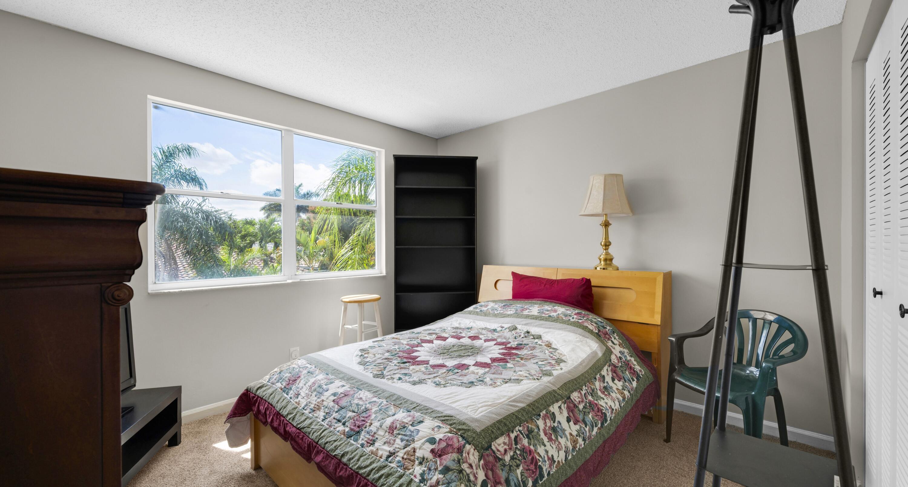 LANDINGS - Residential