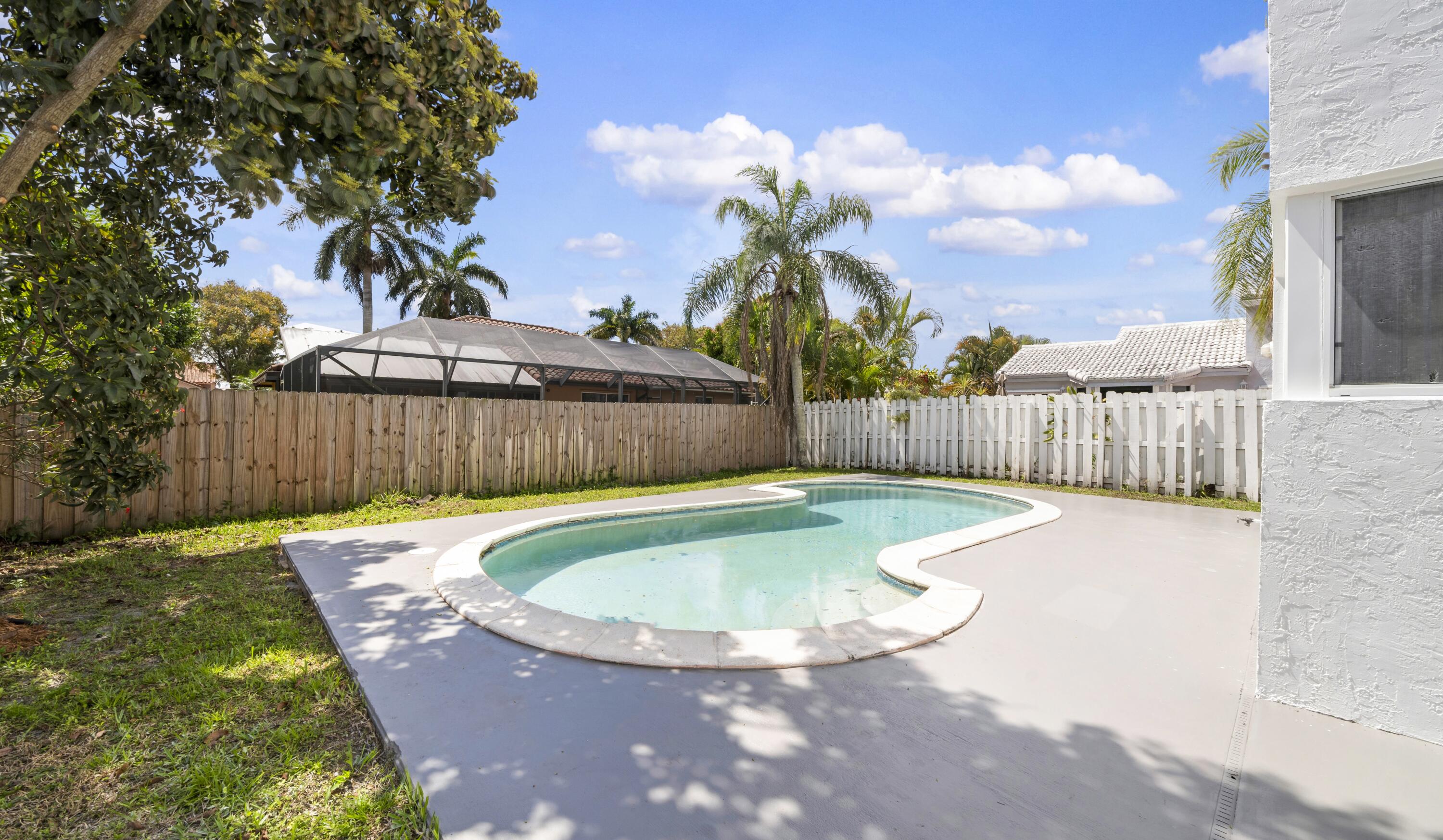 LANDINGS - Residential