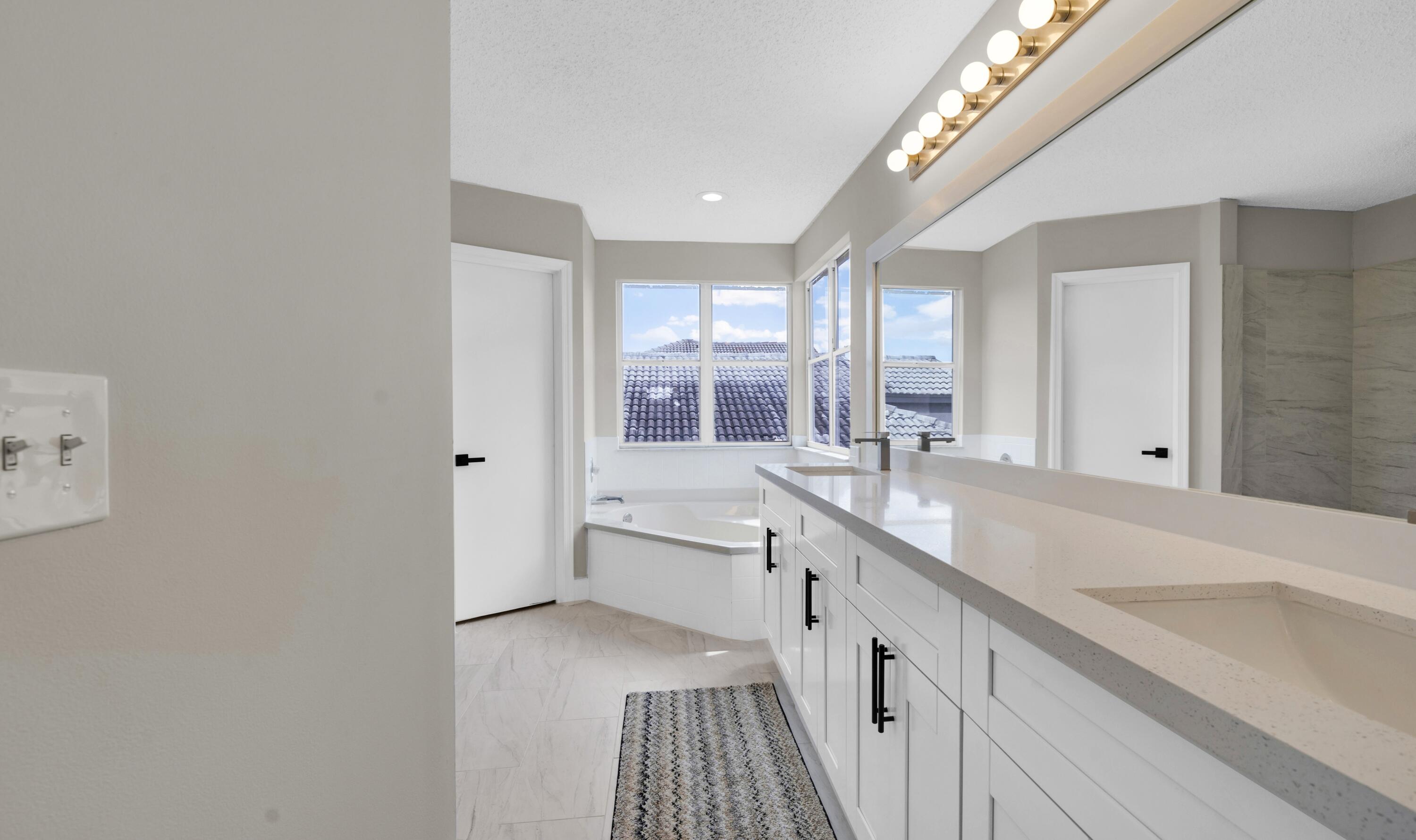 LANDINGS - Residential