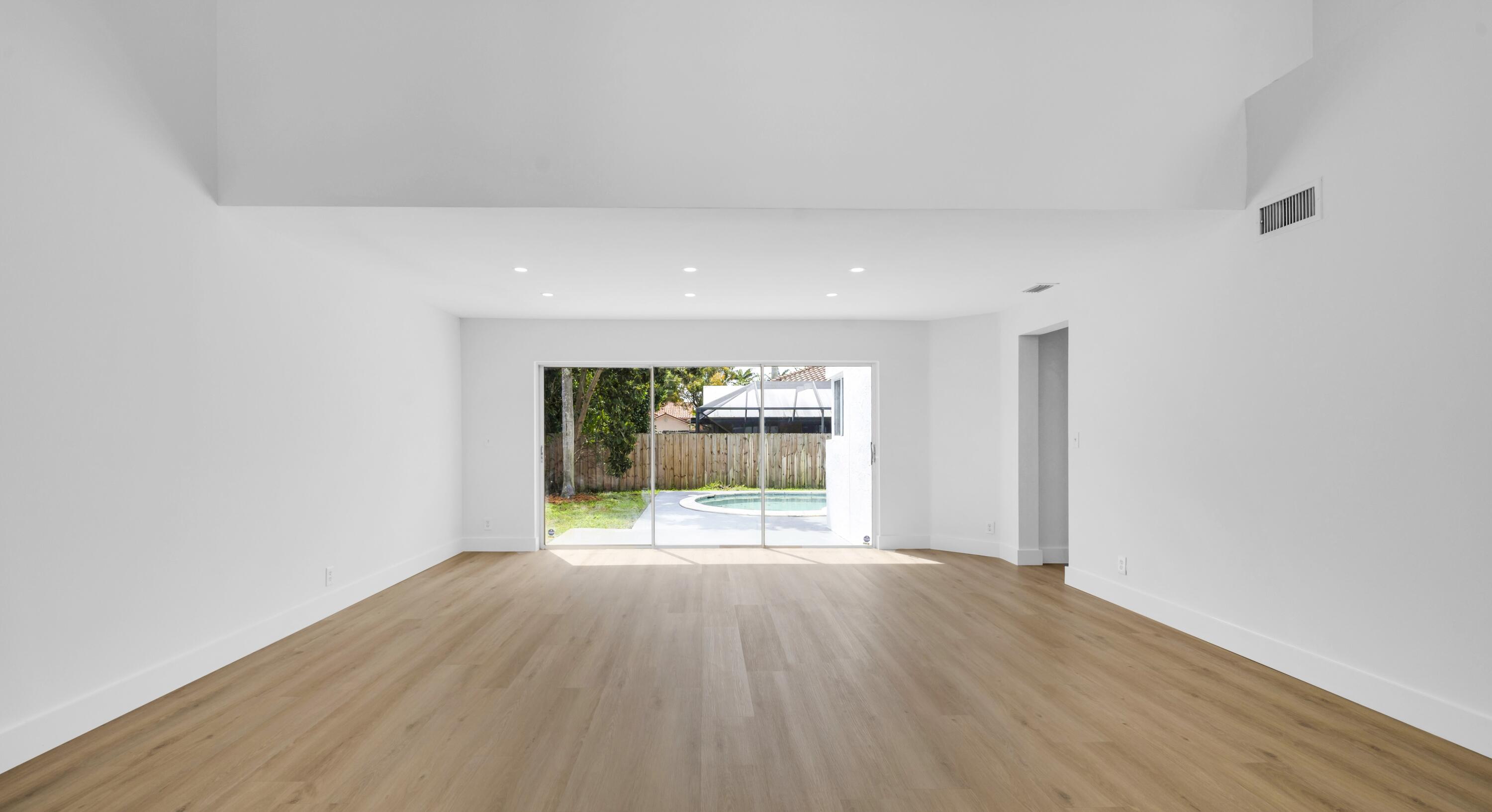 LANDINGS - Residential