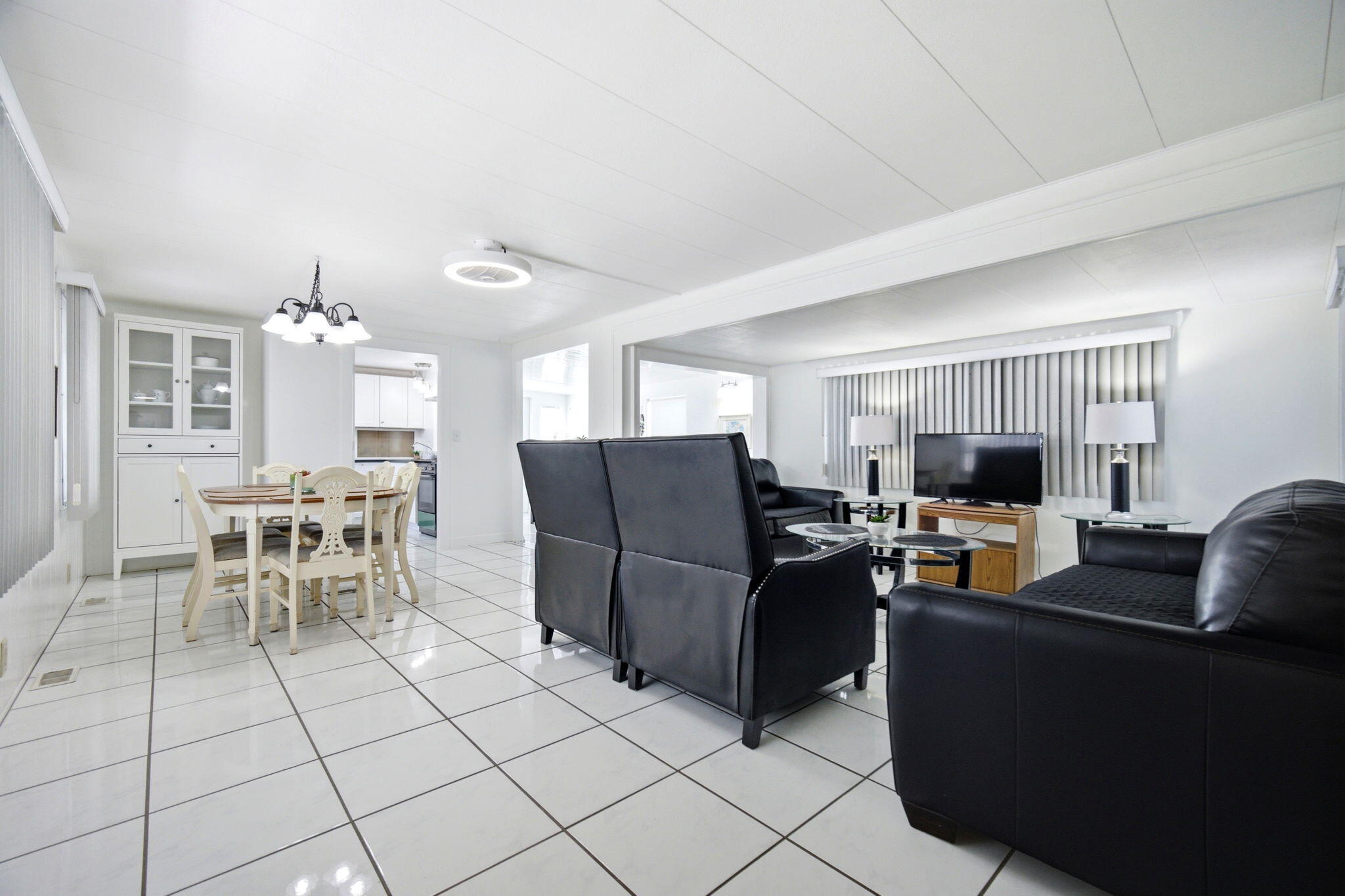 RAVENSWOOD ESTATES & MARINAS - Residential