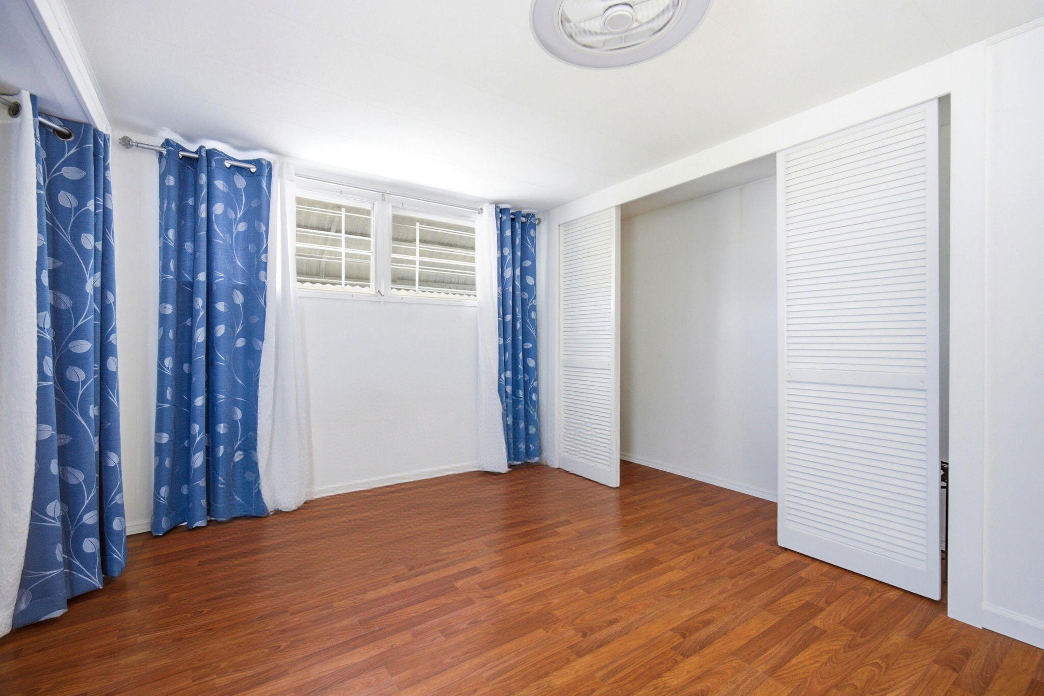 RAVENSWOOD ESTATES & MARINAS - Residential