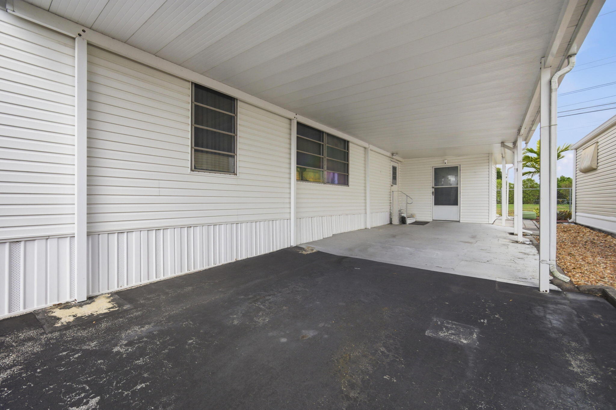 RAVENSWOOD ESTATES & MARINAS - Residential