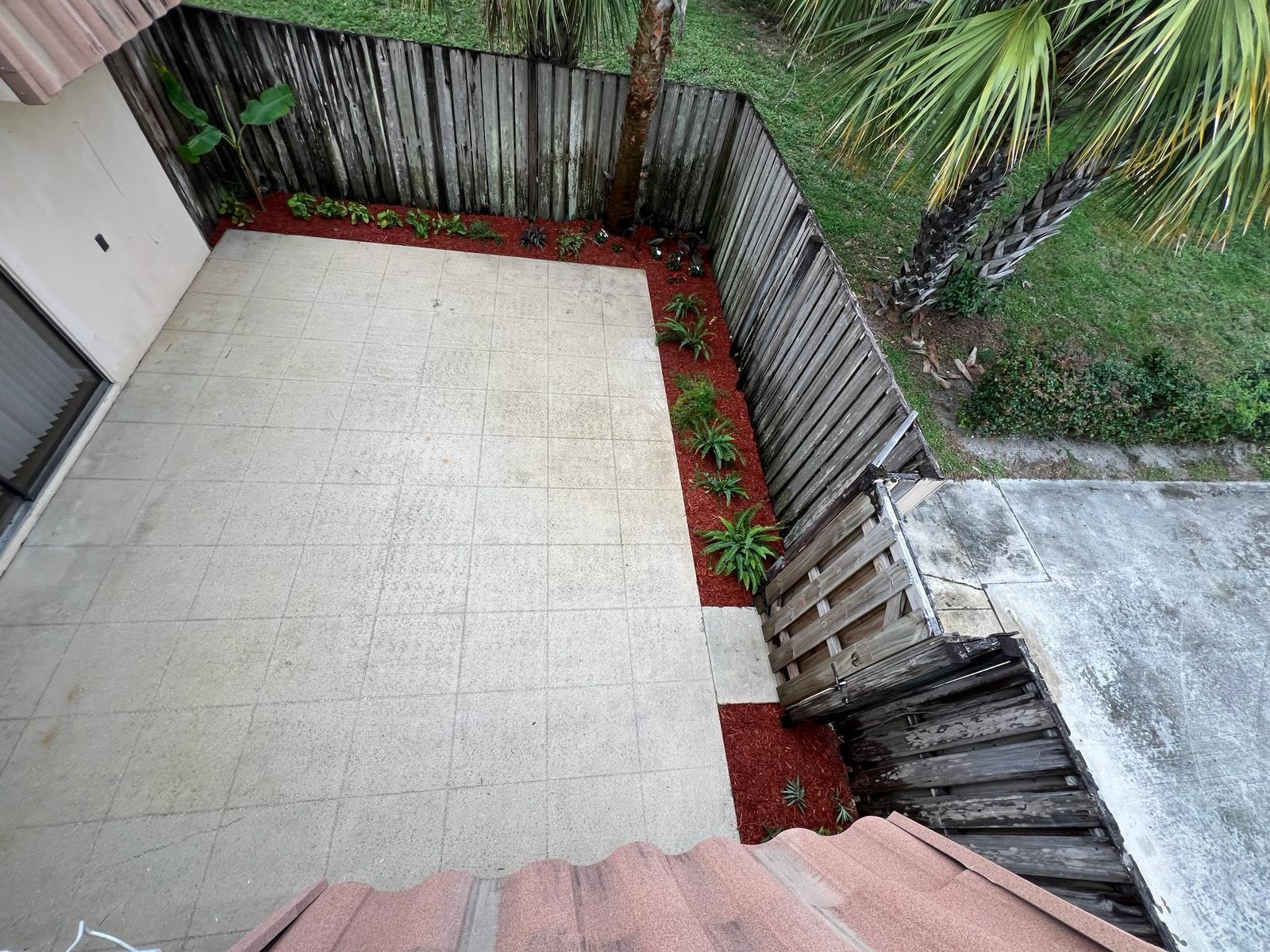 Waterside Luxury - Residential Lease