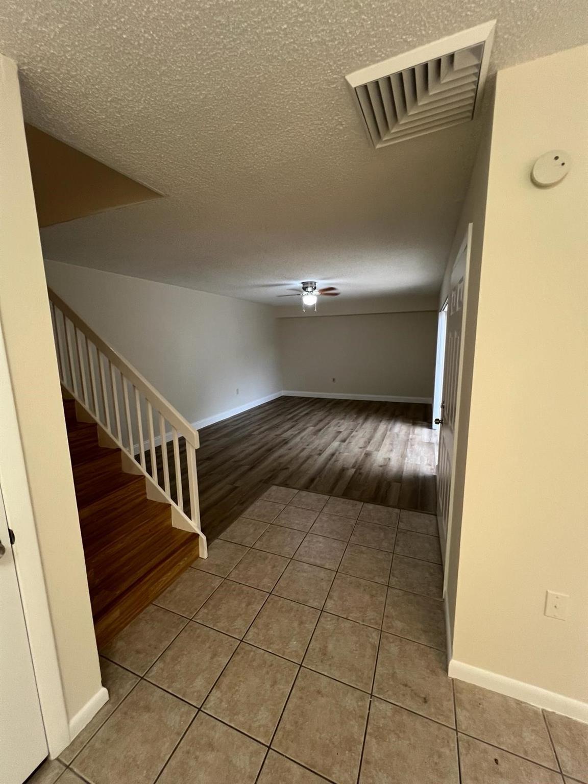 Waterside Luxury - Residential Lease