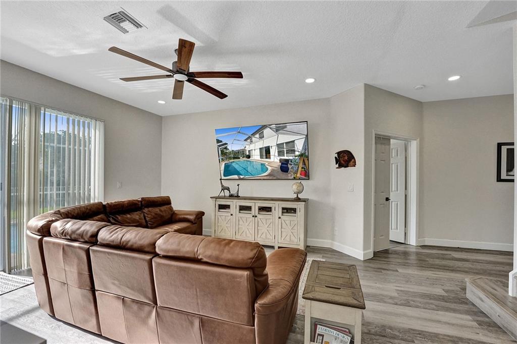 Wyndham Lakes North 158-2 - Residential