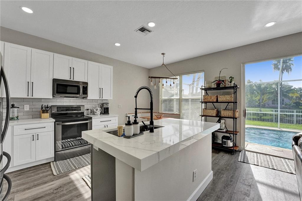 Wyndham Lakes North 158-2 - Residential