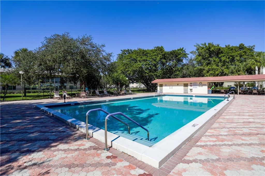 Cayman - Residential