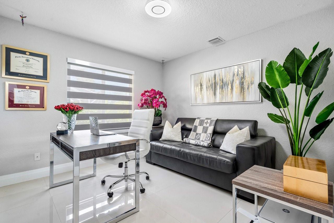 Brookside North 154-39 B - Residential