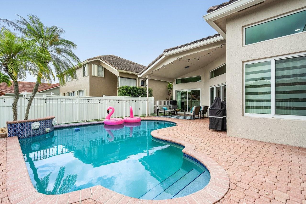 Brookside North 154-39 B - Residential
