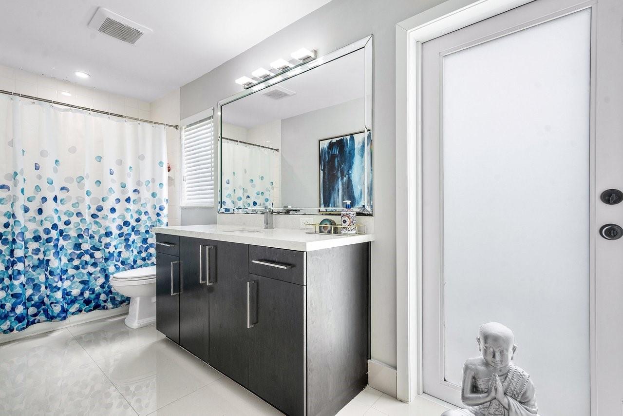 Brookside North 154-39 B - Residential