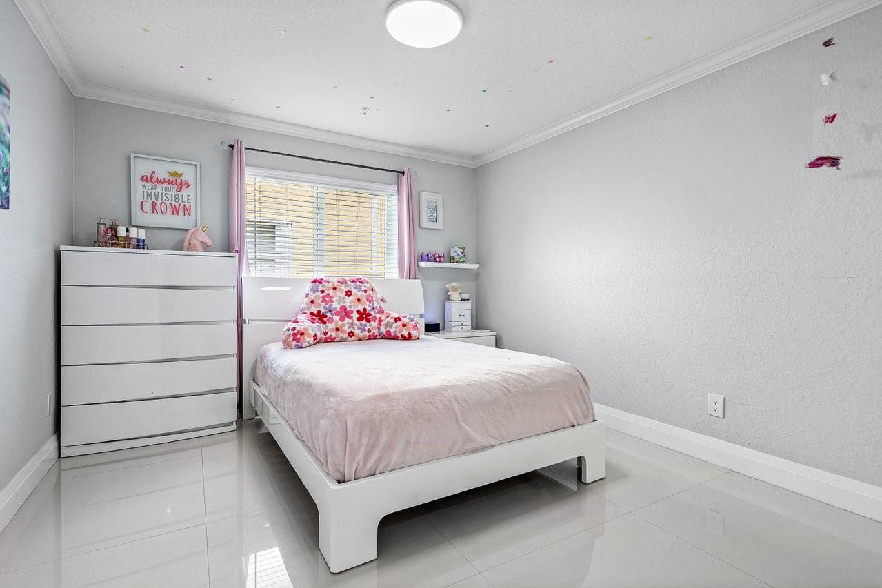 Brookside North 154-39 B - Residential