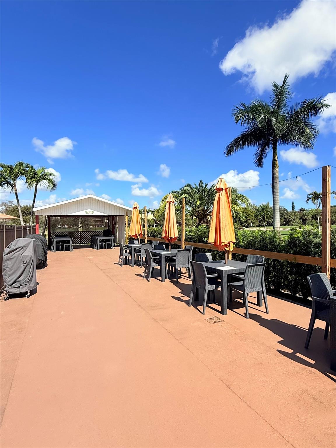 LAUDERHILL EAST - Residential