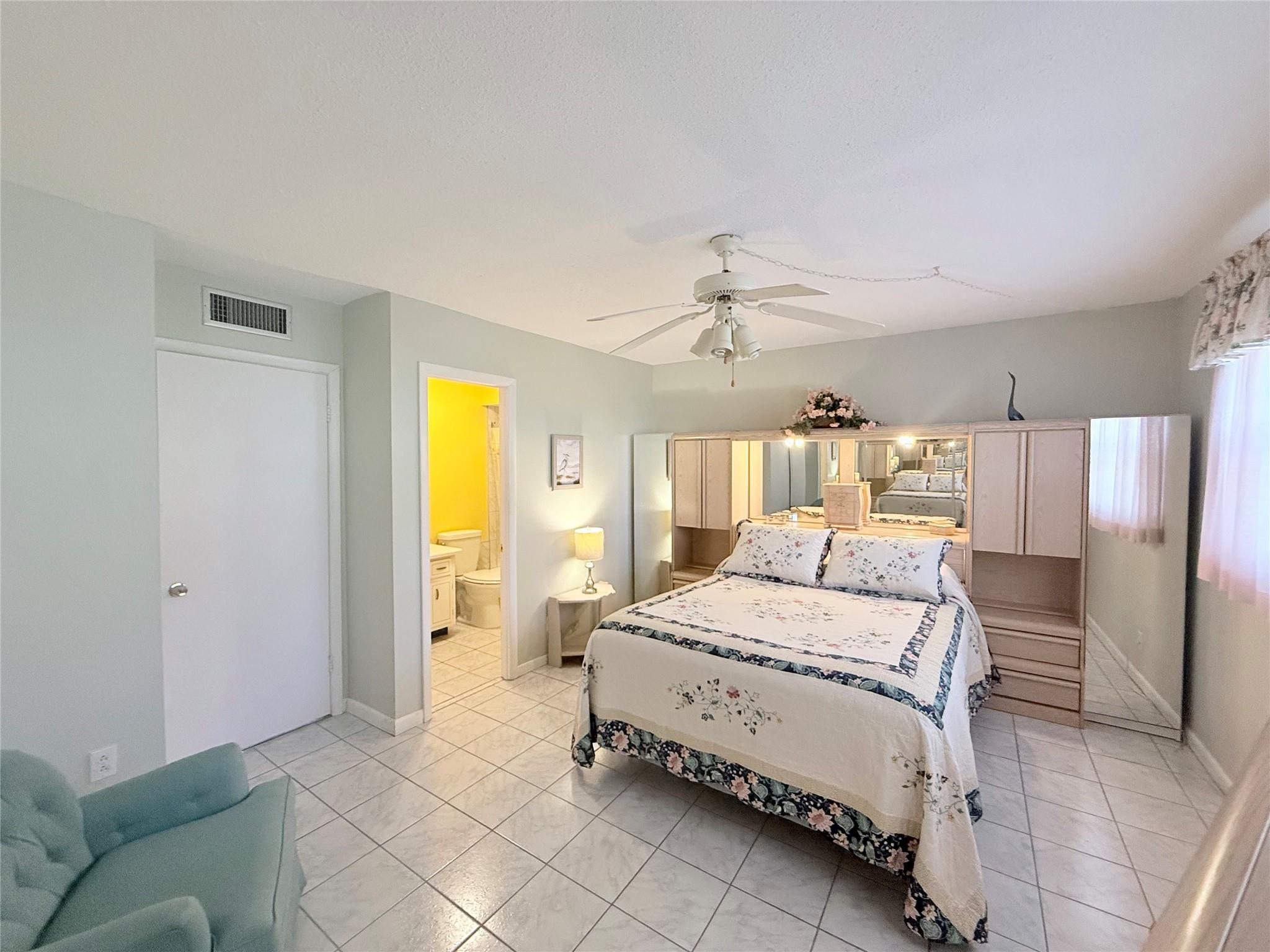 LAUDERHILL EAST - Residential