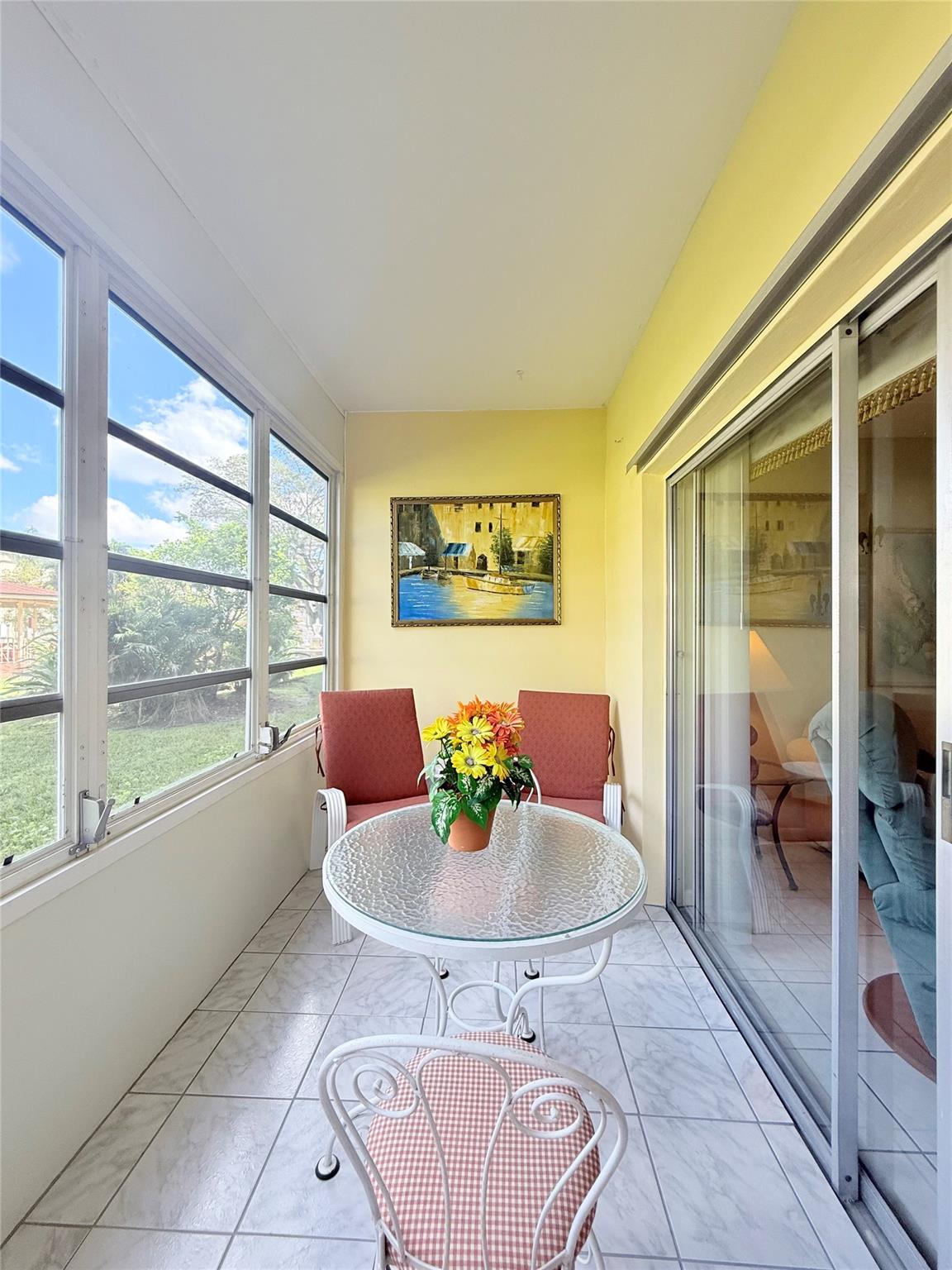 LAUDERHILL EAST - Residential