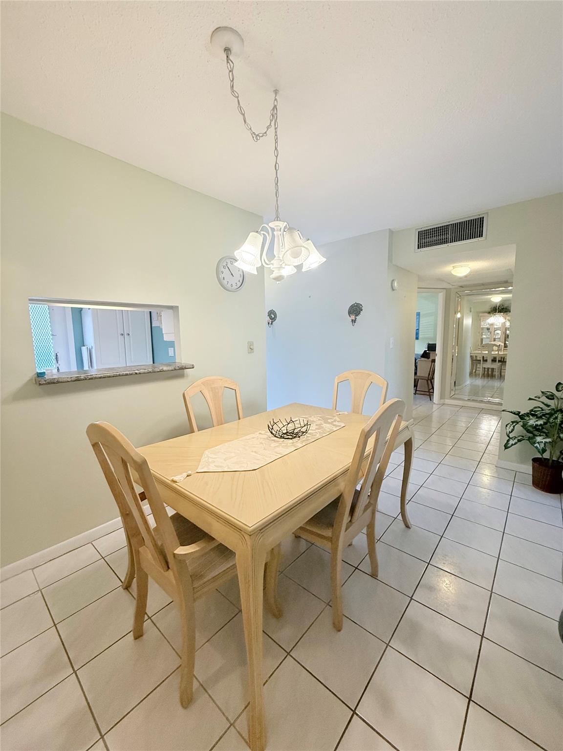 LAUDERHILL EAST - Residential