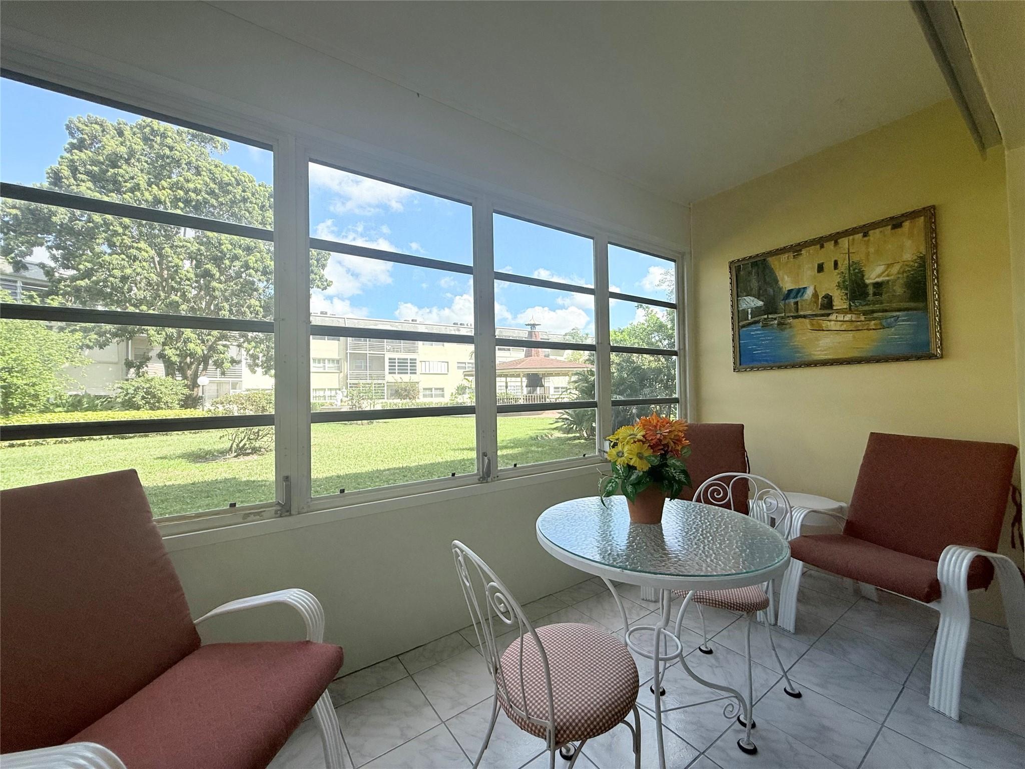 LAUDERHILL EAST - Residential