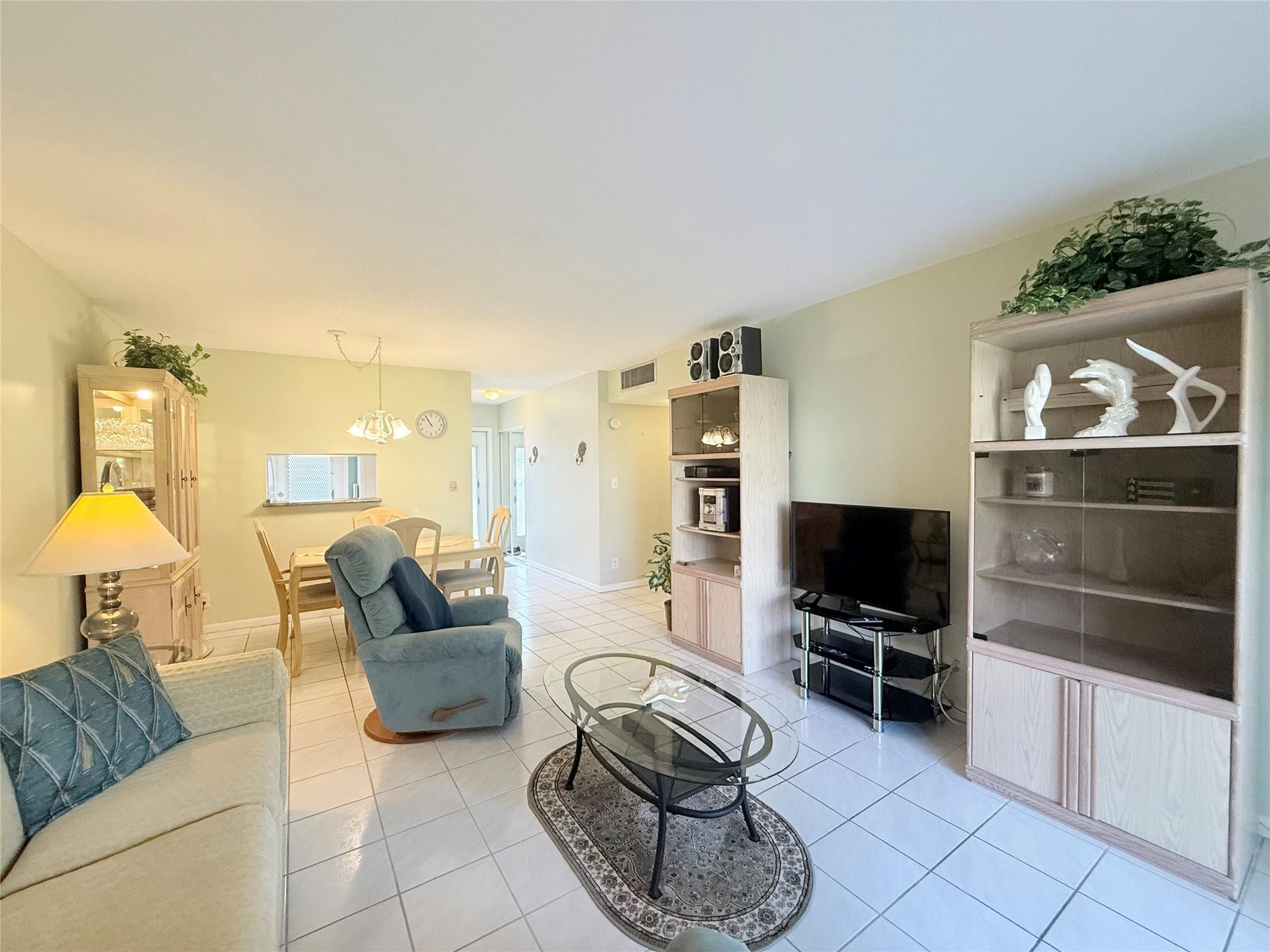LAUDERHILL EAST - Residential