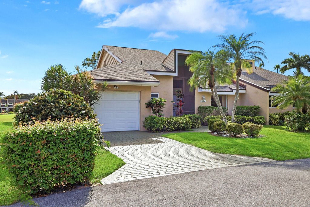 Photo of 6974 Fountains Circle, Lake Worth, FL 33467 (MLS # B26010471)