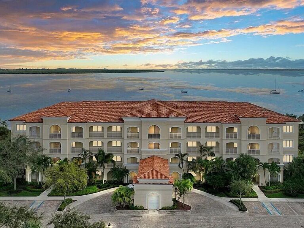 Photo of 26 Harbour Isle Drive W #303, Fort Pierce, FL 34949 (MLS # R11168740)