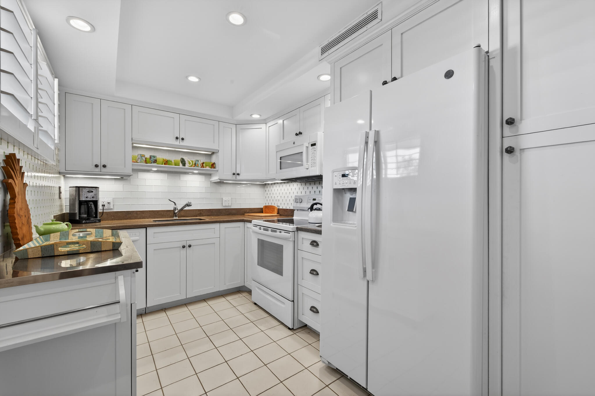 MELBORNE HOUSE CONDO - Residential