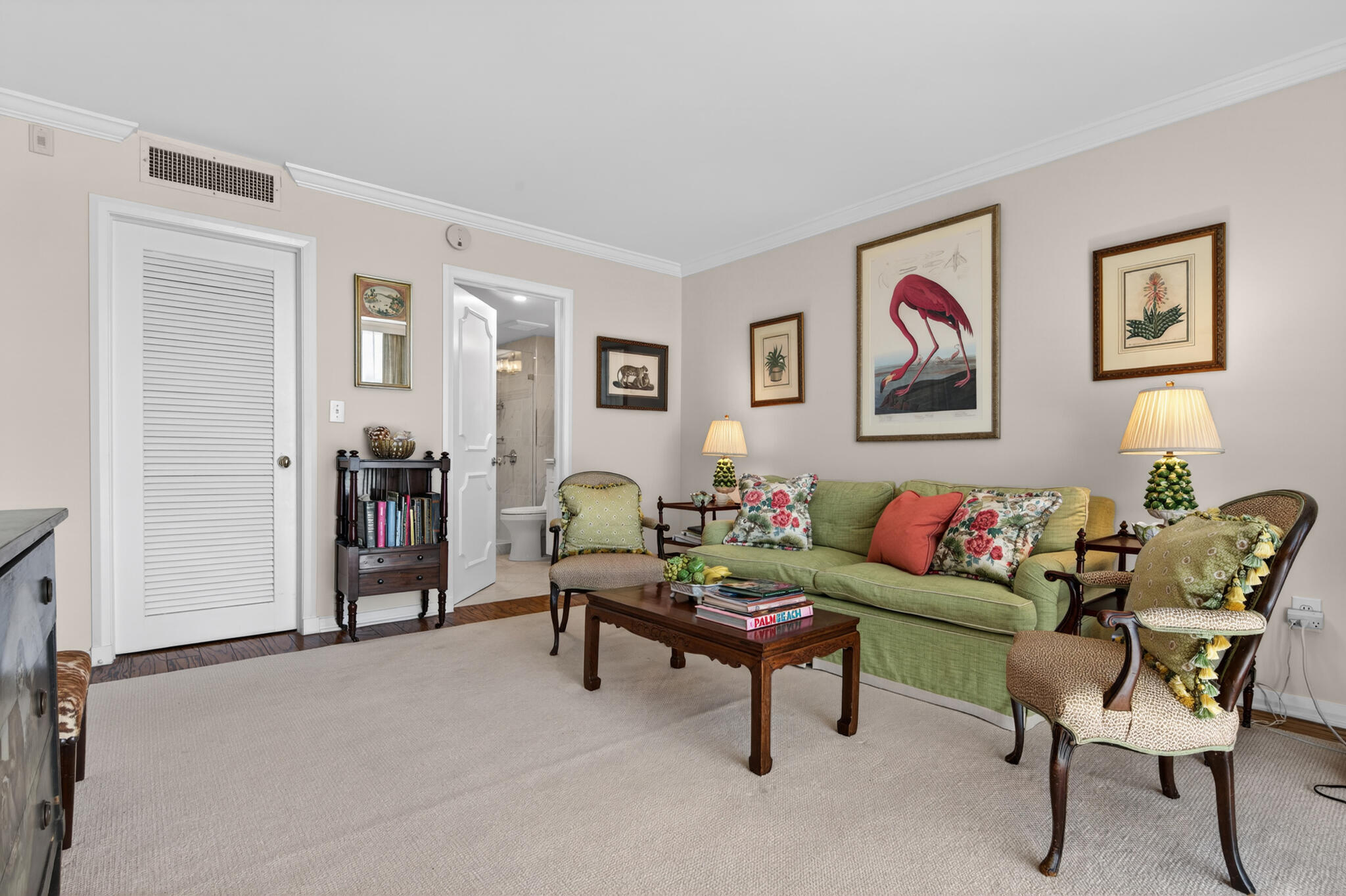 MELBORNE HOUSE CONDO - Residential