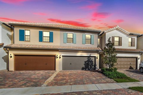 A home in Lake Worth