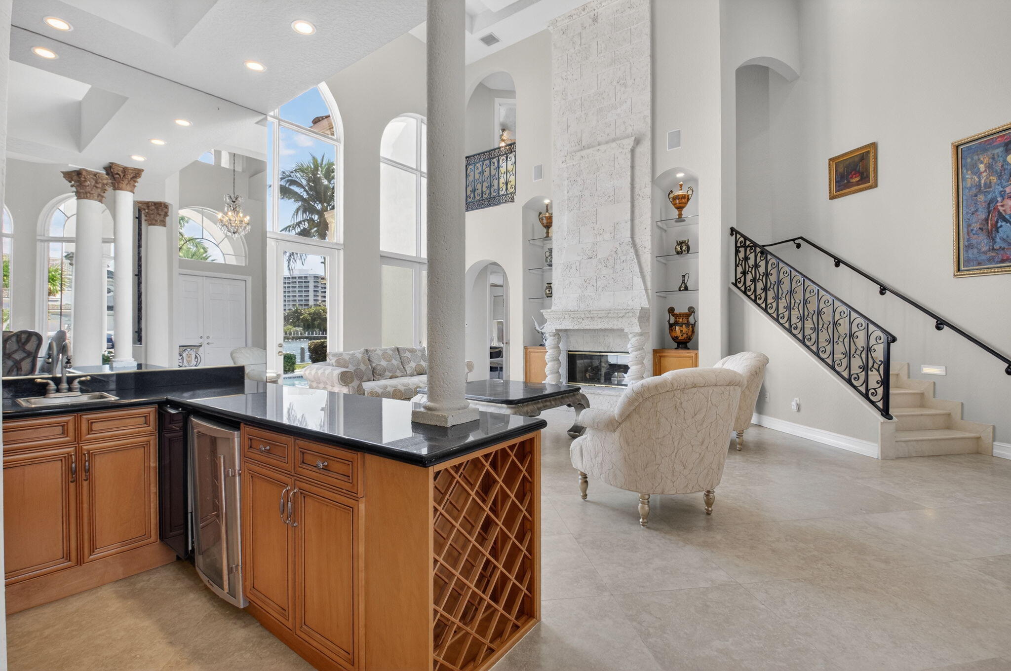 TROPIC ISLE - Residential