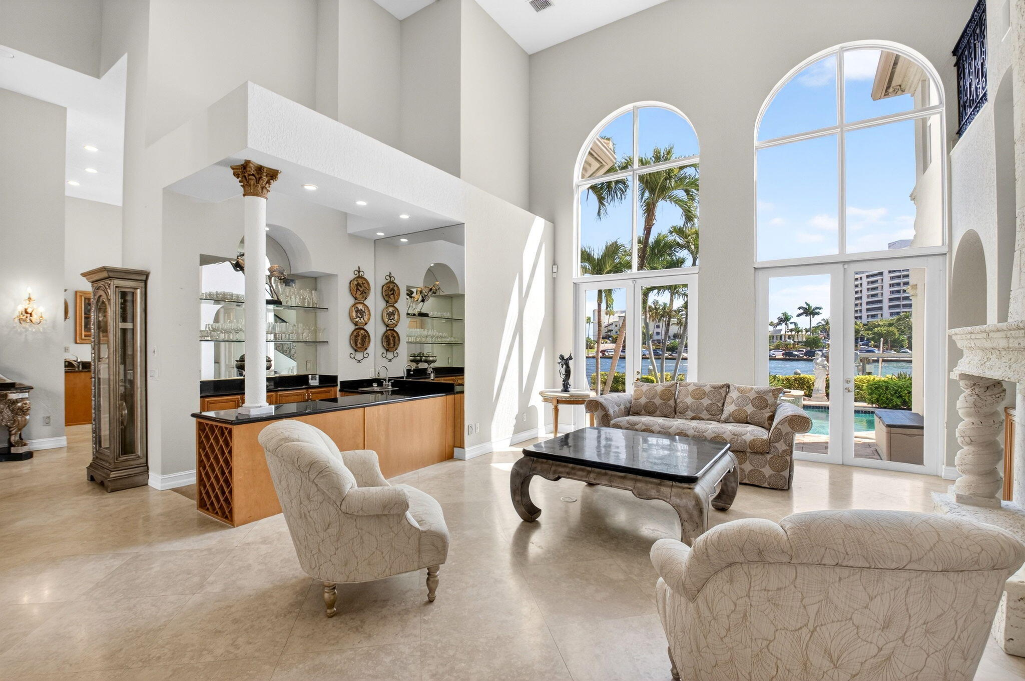 TROPIC ISLE - Residential