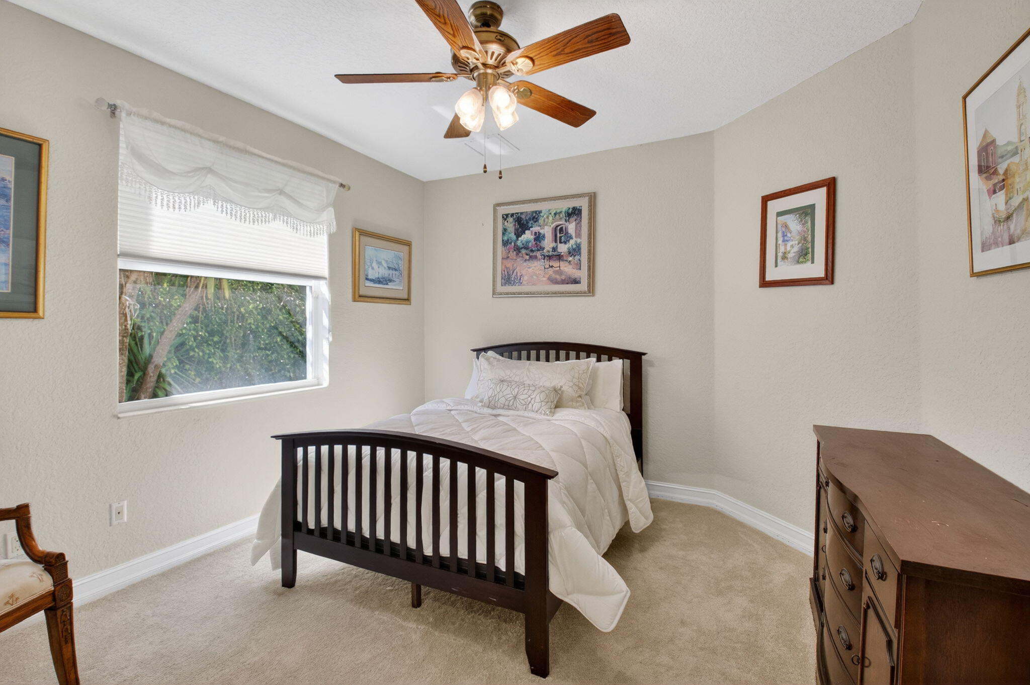 TROPIC ISLE - Residential