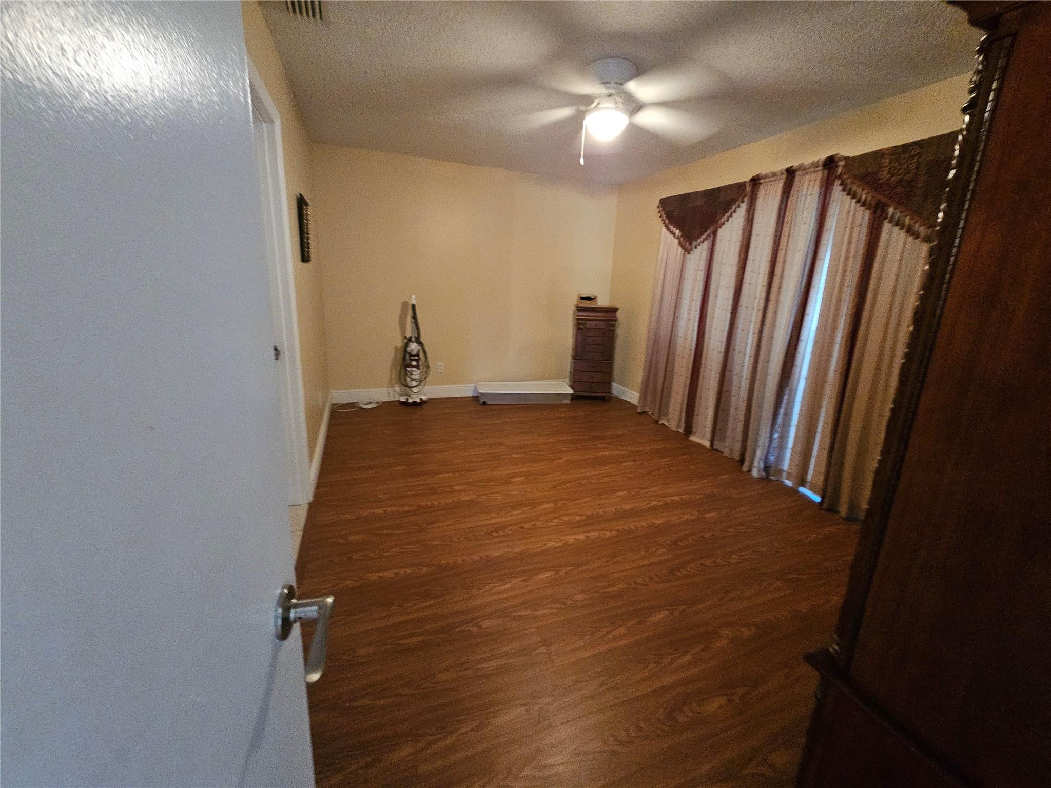 Royal Park Gardens I-C Co - Residential Lease