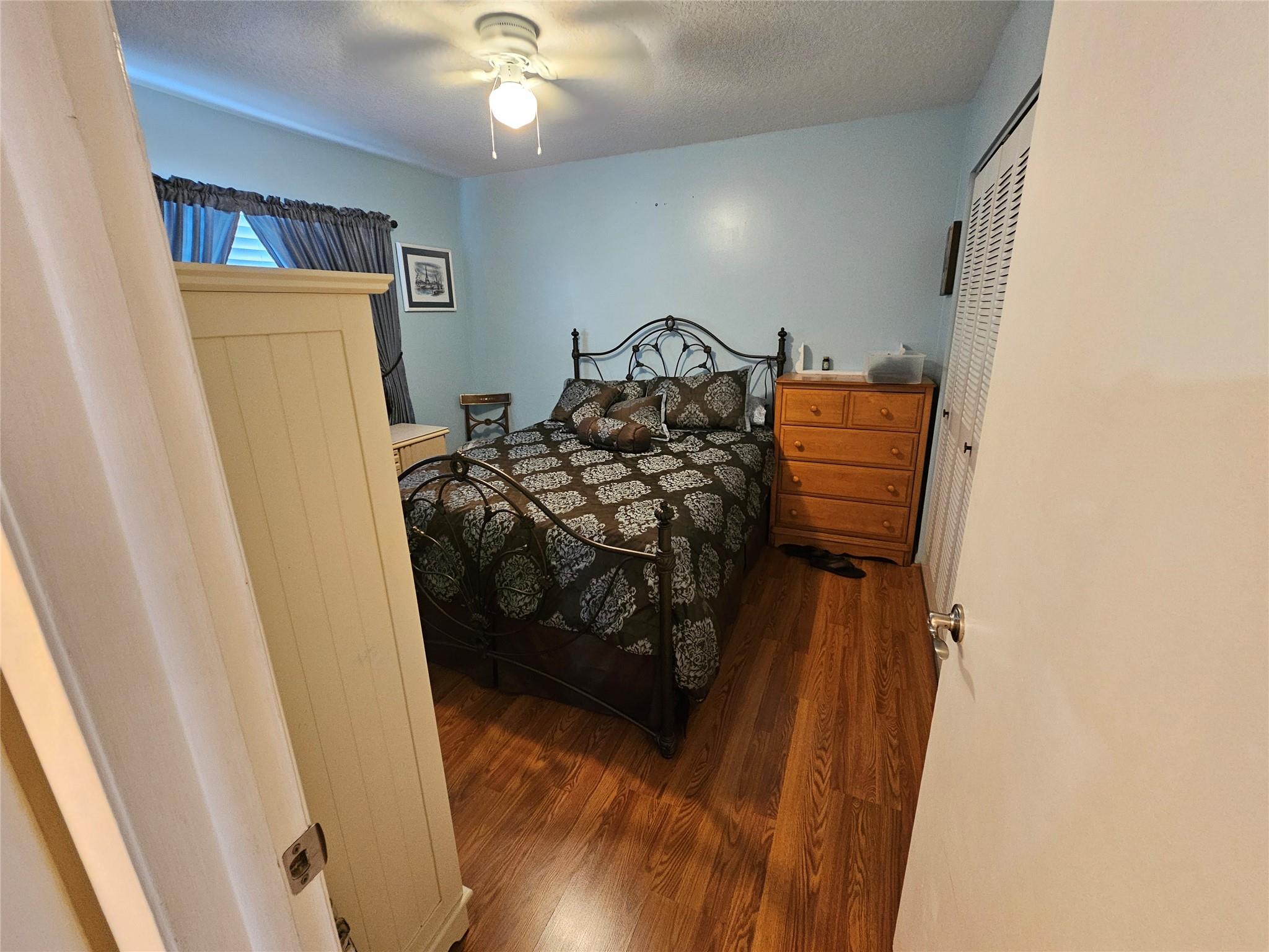 Royal Park Gardens I-C Co - Residential Lease
