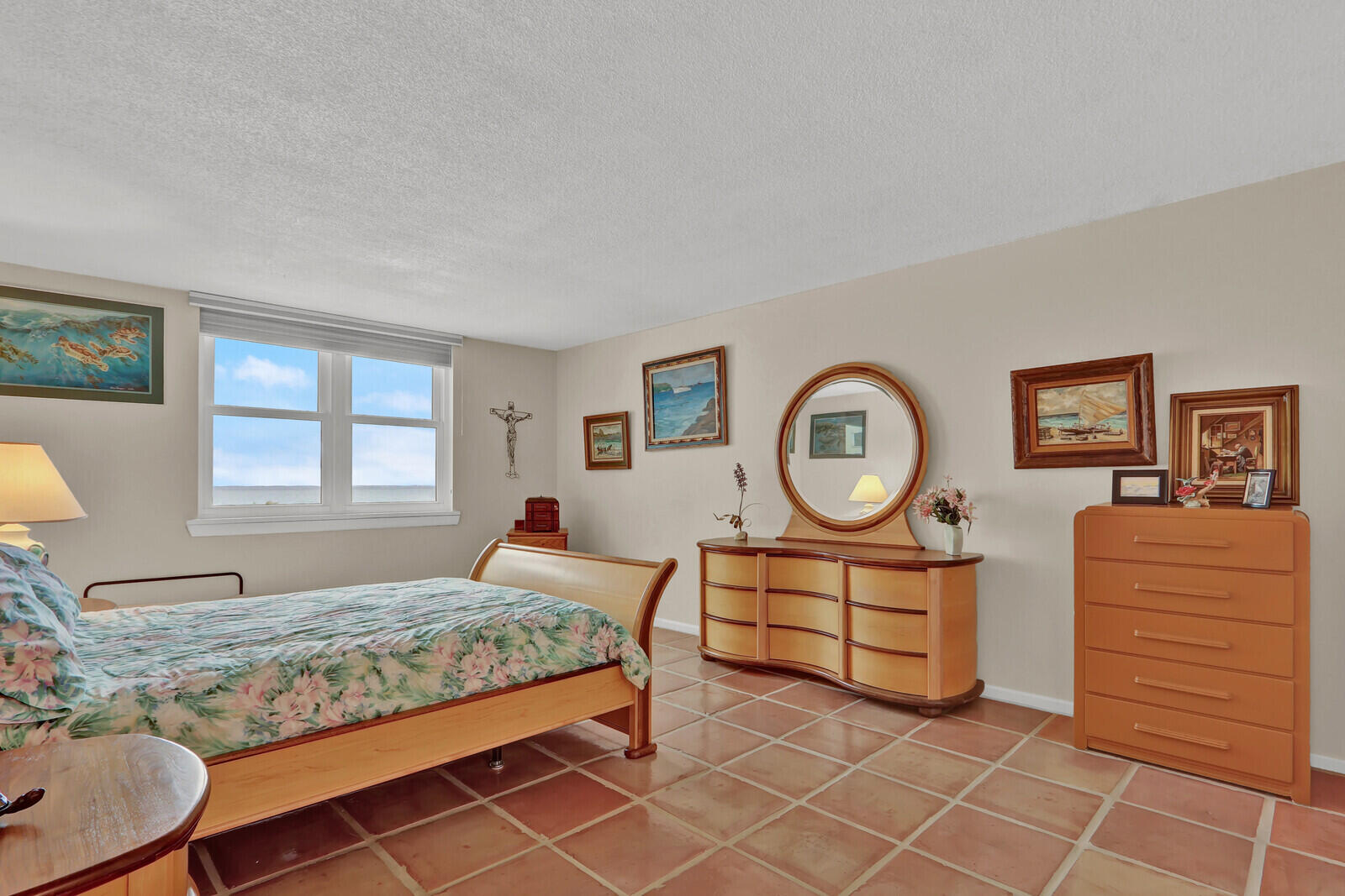 PATRICIAN OF PALM BEACH CONDO - Residential