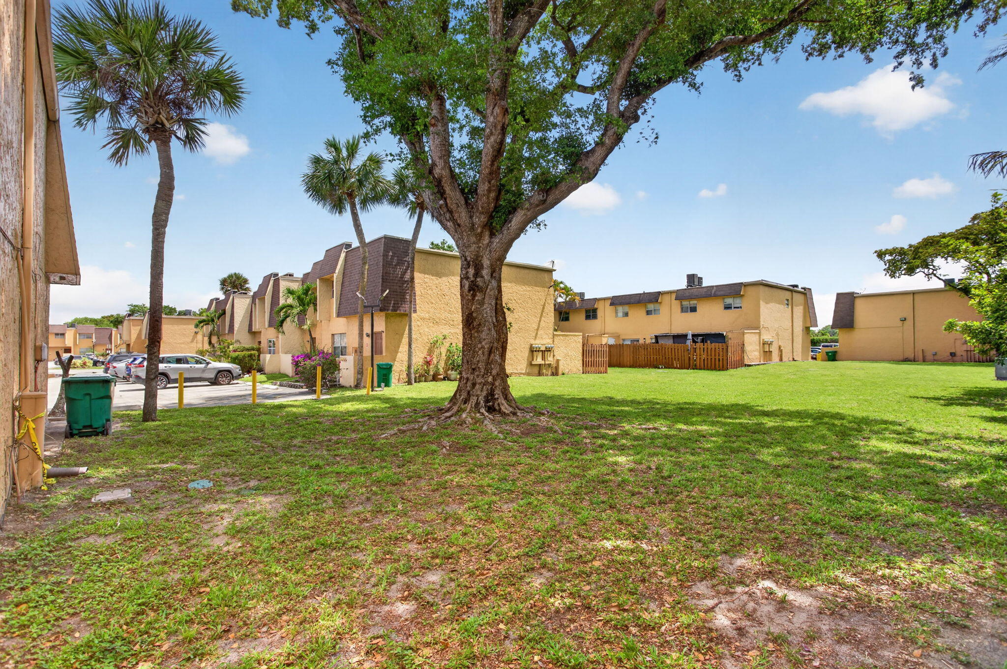 BLUEBERRY HILL I CONDO - Residential